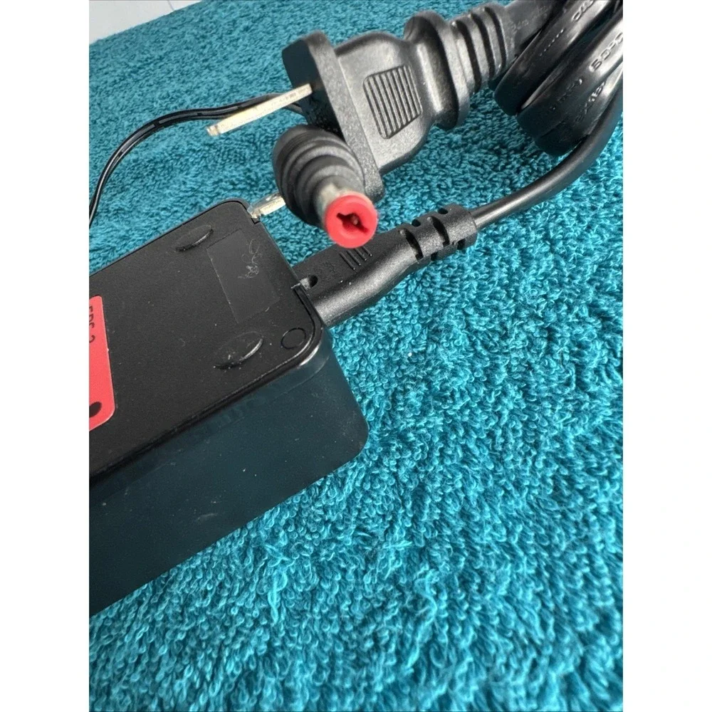 Comcast - AC Adapter - AB - EPS-3 ADE033